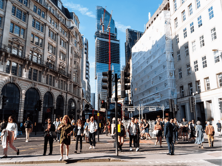 How to Find UK Agents and Distributors in 2026