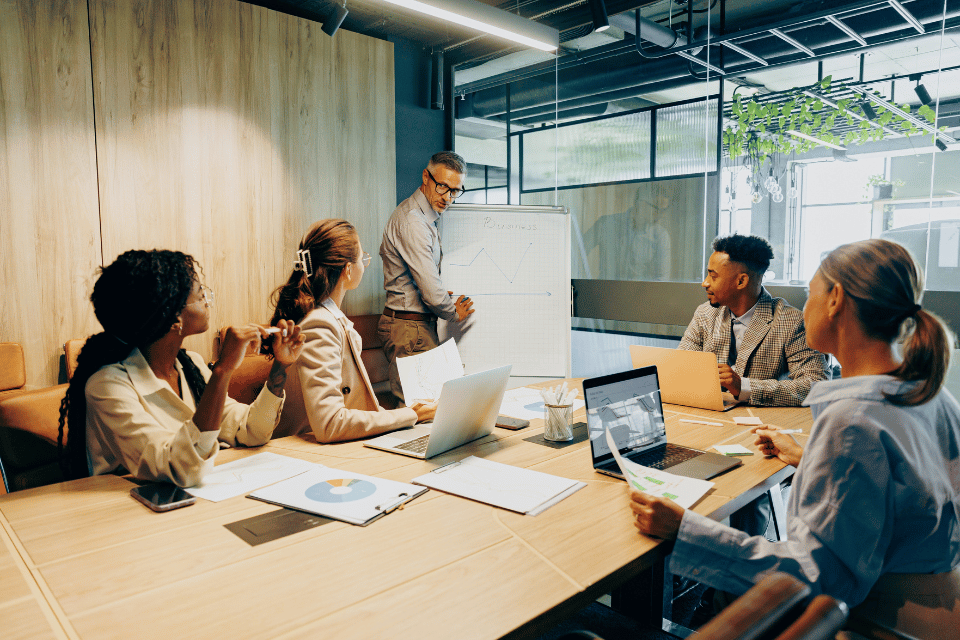 5 Signs Your Business Is Ready to Expand Internationally — and 3 Signs It Isn't
