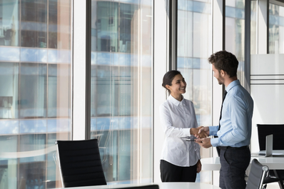 What to Look for in a UK Employer of Record in 2026
